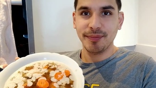 Украинские беженцы 🇺🇦🇩🇪 готовлю самый вкусный холодец 😋С 8 Марта всех 🌹🌷