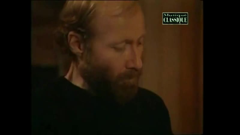 Domenico Scarlatti Sonatas K 1, 6, 25, 27, 208, 209, 380, 381 Scott Ross,