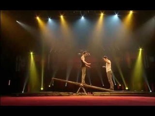 Baskultoo: Maxim Laurin et Ugo Dario au Festival Mondial du Cirque de Demain (intervue inclus)