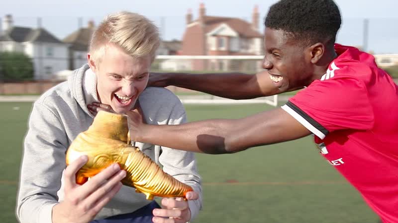 Kid tried to STEAL my RONALDO 10, 000 GOLDEN Football