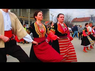 Как танцуется коло (серб. коло, болг. хоро, макед. оро) южнославянский народный хоровод. Сербия