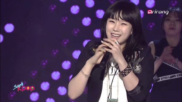 Simply K Pop YEON DU Be Your Girl 연두 여자가 되고