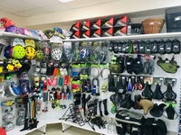 Велосипедный магазин. Великом магазин. Магазин великий продукты. Спортивные товары. Великом магазин.