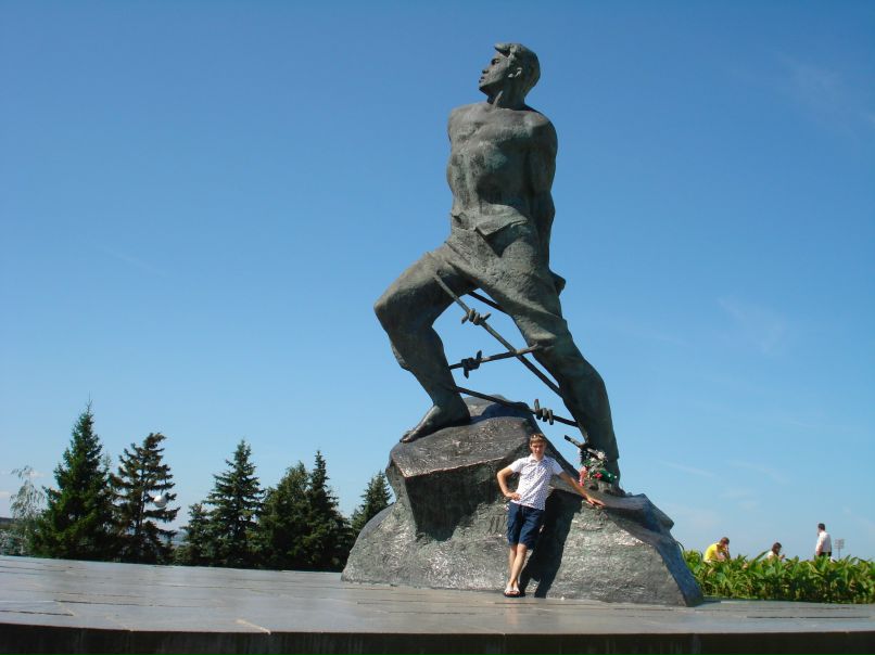 Владимир Ларин | 