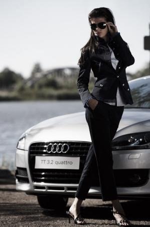 Алина Безкоровайна | Лебедин