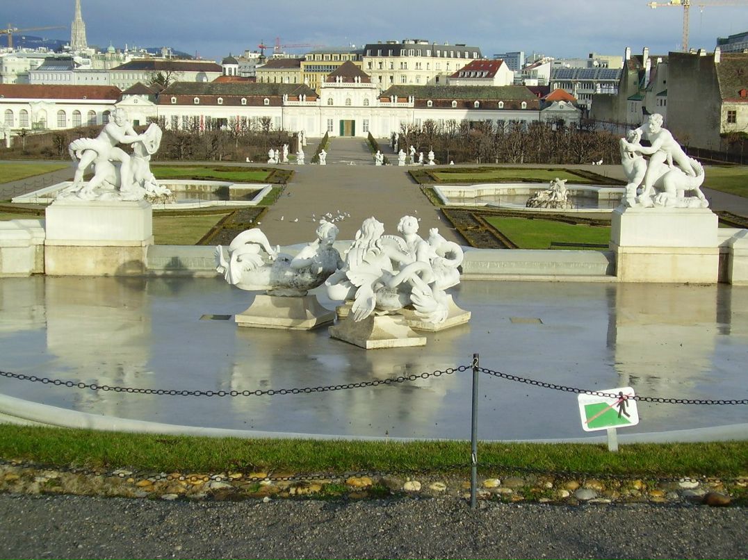 Tanusha Serikova | Киев