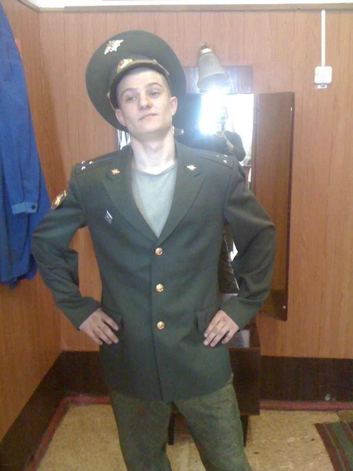 Паша Ларионов | 