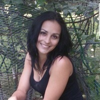 Олечка Попова