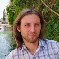 Евгений Бажан