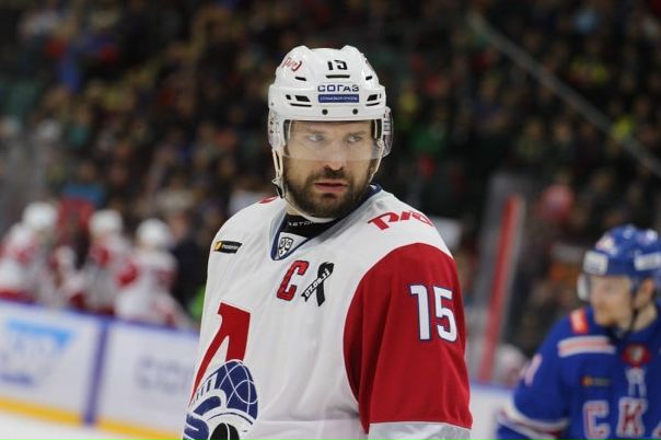 свитов хоккеист