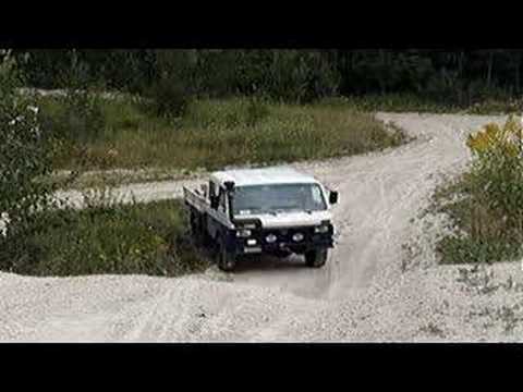 Volkswagen LT 4x4 climbing a 100