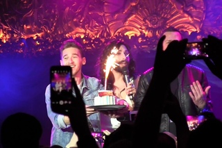 ESCKAZ in London: Conchita wishes Happy Birthday to Nathan Trent (Austria 2017)