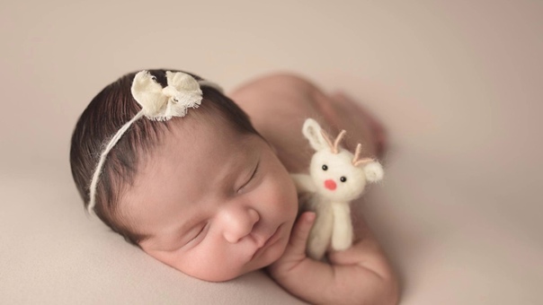 Newborn Photography by Bri
