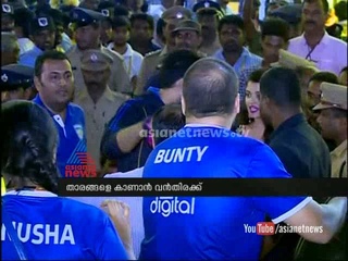 Kochi Warm welcome to Aishwarya, Abhishek Bachchan : ISl  News
