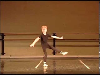 Russian fouettes ballet young star. 7 years old Ramil Malakhov