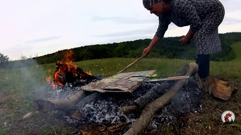 Közdə Tərəvəzli Skumbriya Balığı, Скумбрия на Мангале, Kənd
