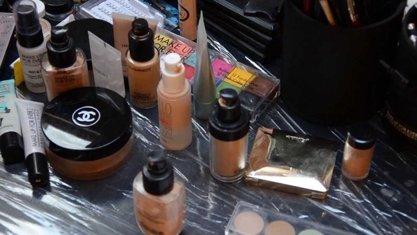 Backstage Art Fashion